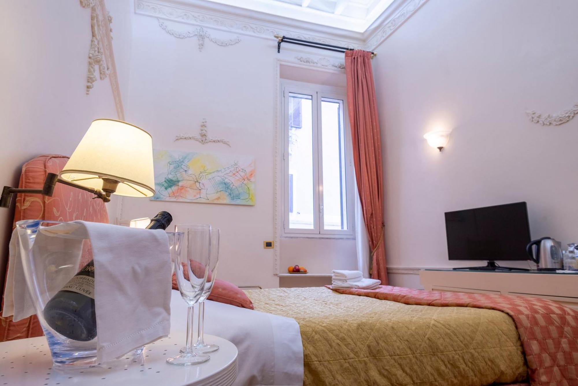 Suites Рим Екстериор снимка