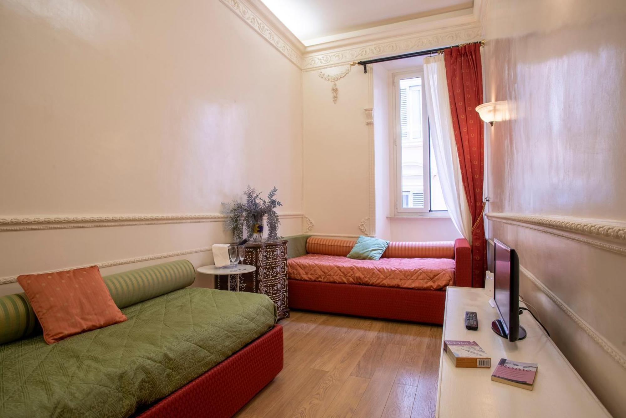 Suites Рим Екстериор снимка